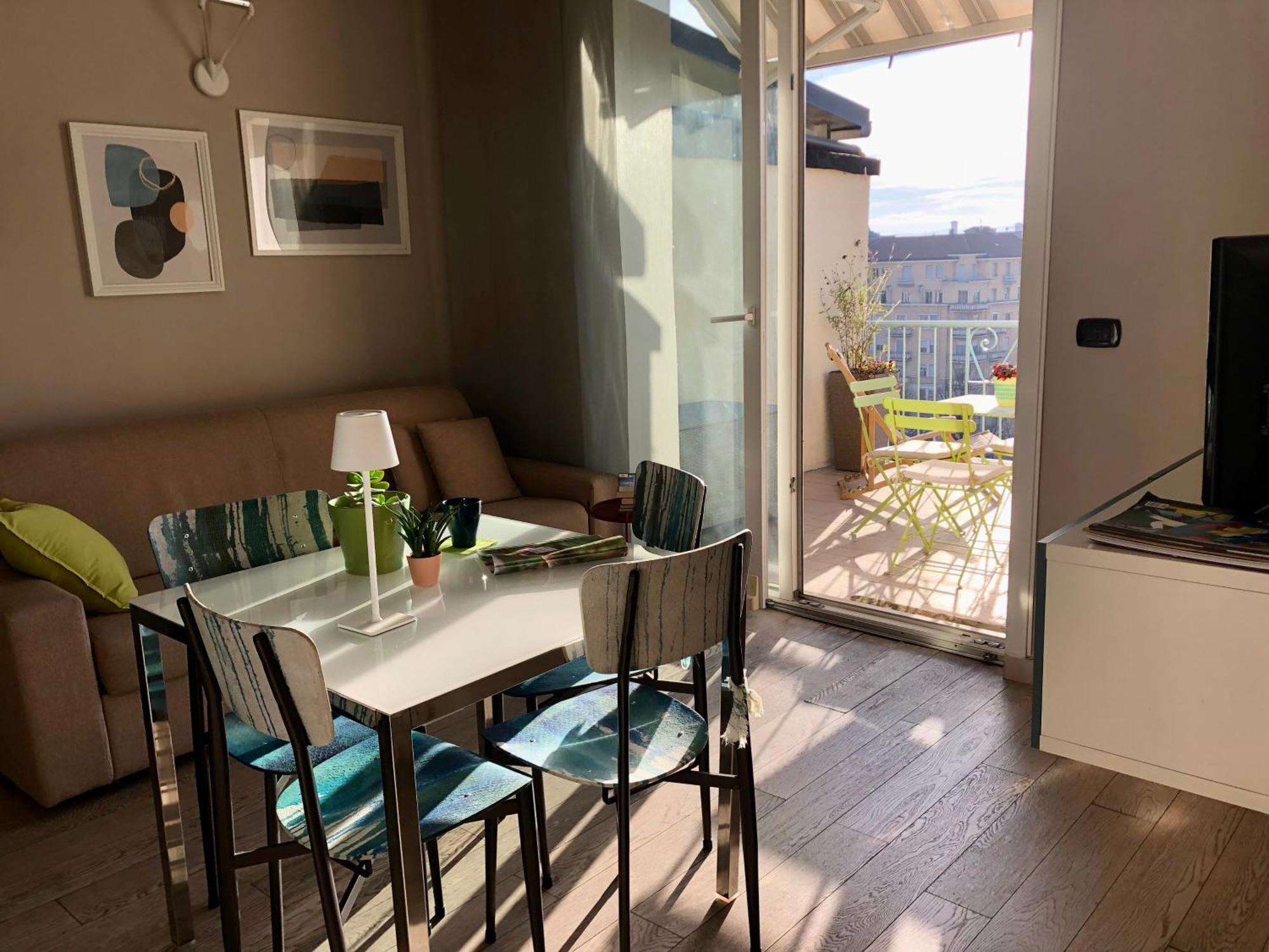 Attico Ellen Terrazza Con Vista Apartman Torino Kültér fotó