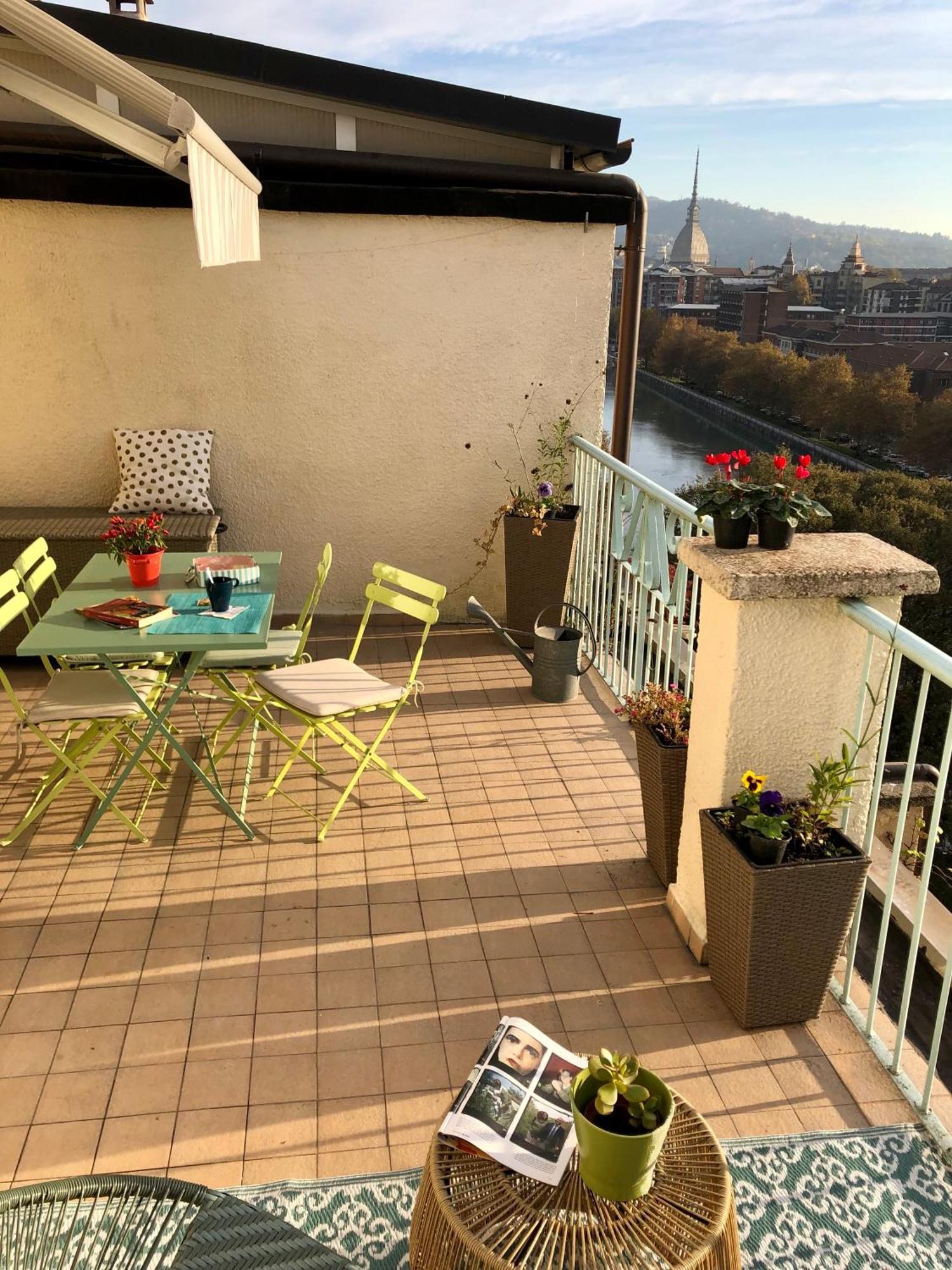 Attico Ellen Terrazza Con Vista Apartman Torino Kültér fotó