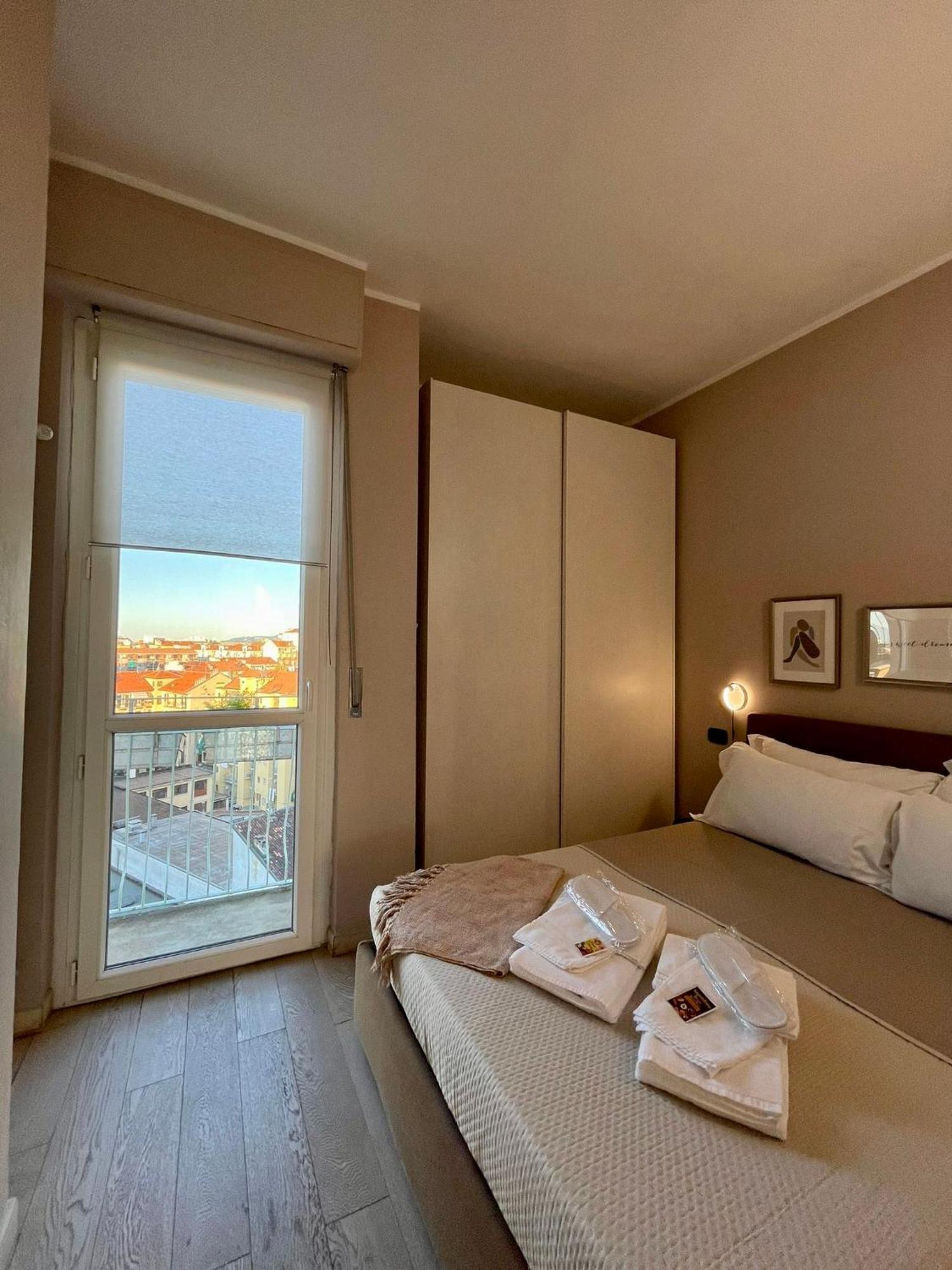 Attico Ellen Terrazza Con Vista Apartman Torino Kültér fotó